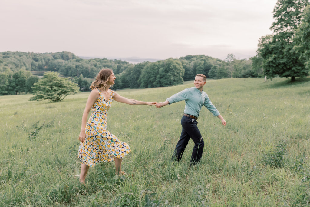 Olana Historic Site Engagement Session. It's the perfect place for an elopement in Hudson Valley with easy to get to spot with amazing views. This blog has 20 Scenic Elopement Locations in the Catskills and Hudson Valley to get you thinking about places to visit on your big day.

